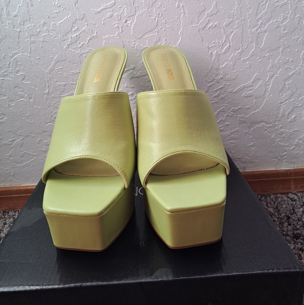 FashionNova Platform Heels